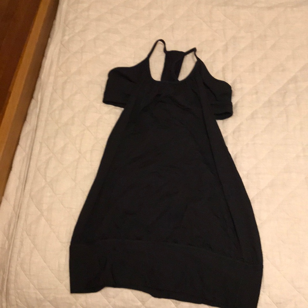 Black Lululemon Pushing the Limits tank size 6